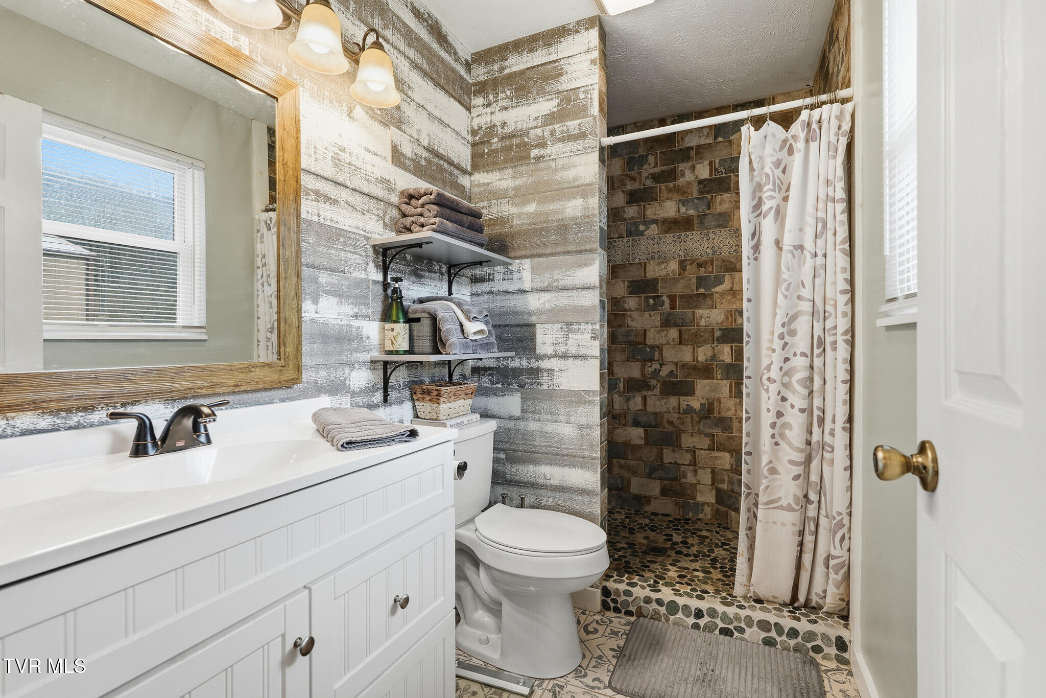 186 Kelly Coomer Road Big Stone Gap, VA 24219 - Photo 28 of 52 1000018097