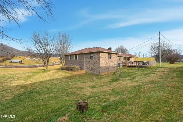 $530,000 | 186 Kelly Coomer Road, Big Stone Gap, VA 24219