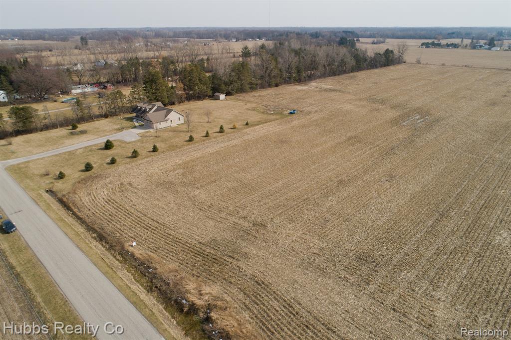 10552 East Burt Road Birch Run, MI 48415 - Photo 1 of 15