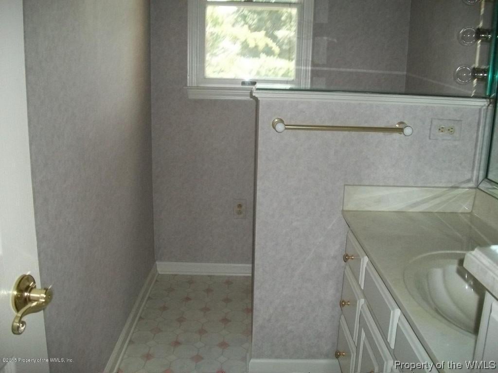 162 Churchill Road Hartfield, VA 23071 - Photo 15 of 21 Gallery Image 15