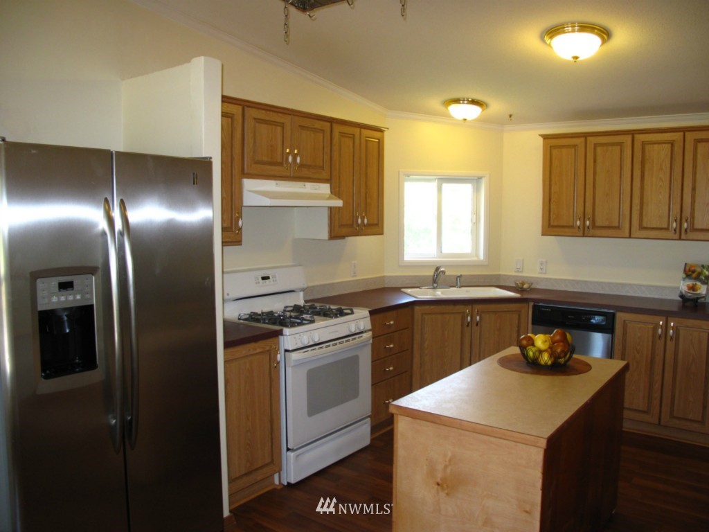 518 North Barr Road Port Angeles, WA 98362 - Photo 8 of 25 Gallery Image 8