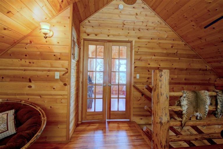 267 Citadel Road Trail, OR 97541 - Photo 12 of 30 a view of a entryway door of the house