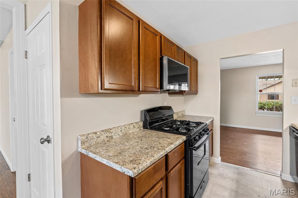 404 Country Meadow Lane Belleville, IL 62221 - Photo 15 of 31