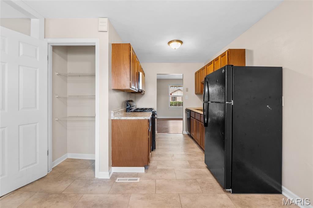 404 Country Meadow Lane Belleville, IL 62221 - Photo 16 of 31