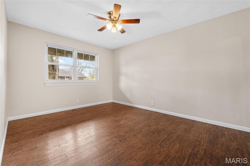 404 Country Meadow Lane Belleville, IL 62221 - Photo 18 of 31