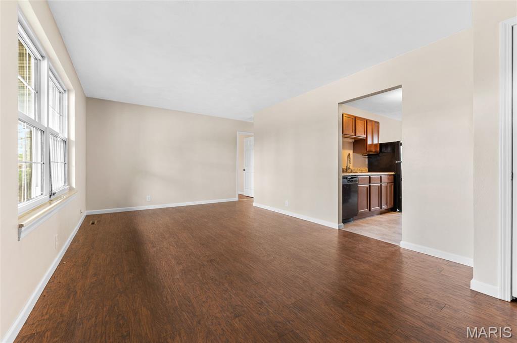 404 Country Meadow Lane Belleville, IL 62221 - Photo 3 of 31