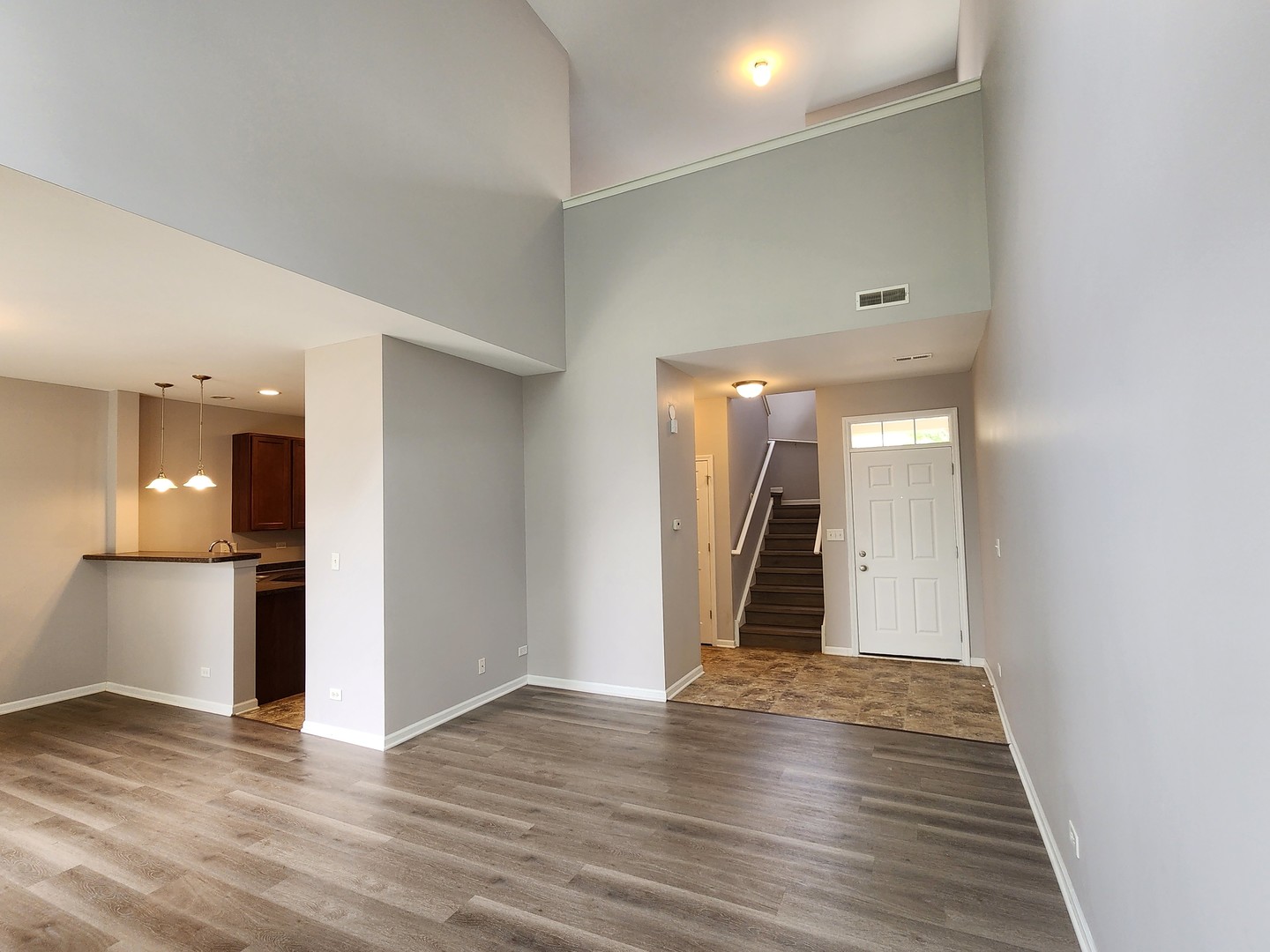 3169 Pearl Street Elgin, IL 60124 - Photo 5 of 18 Gallery Image 5