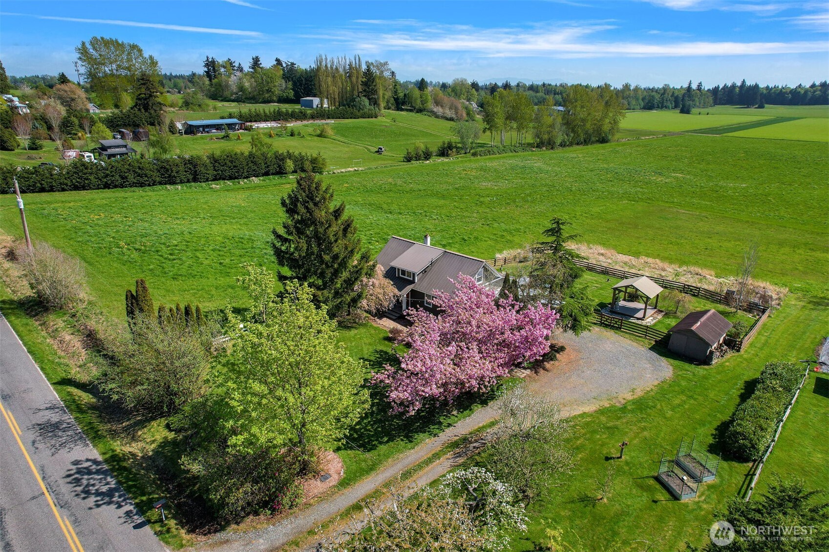 3073 Aldergrove Road Ferndale, WA 98248 - Photo 4 of 40