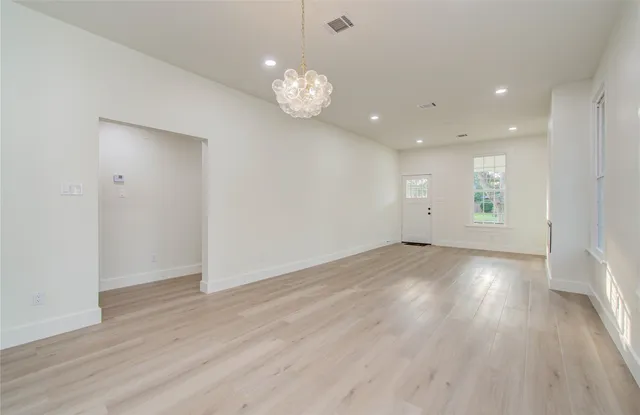 $425,000 | 727 Travis Street, Columbus, TX 78934