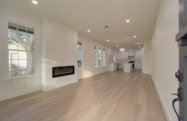 $425,000 | 727 Travis Street, Columbus, TX 78934