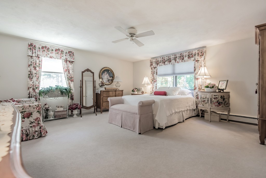 279 Main Street Boxford, MA 01921 - Photo 15 of 27