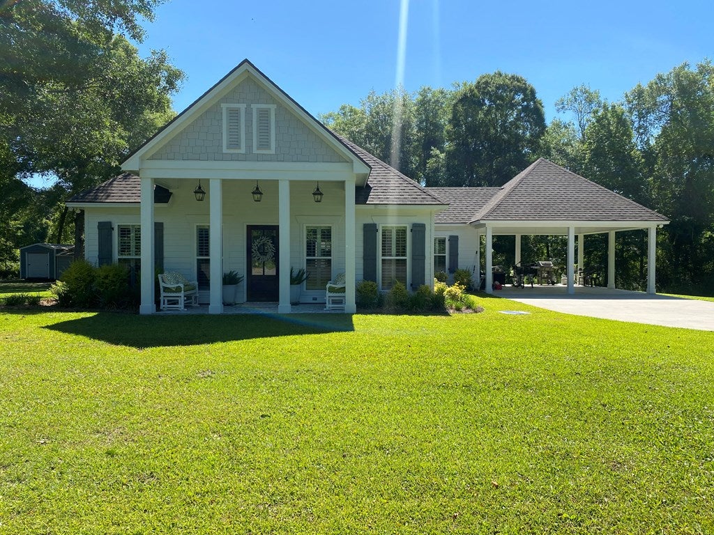 5877 Quarterman Road Hahira, GA 31632 - Photo 2 of 28 Gallery Image 2