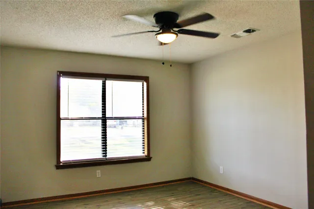 $1,650 | 1126 Jackson Street, Columbus, TX 78934