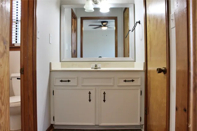 $1,650 | 1126 Jackson Street, Columbus, TX 78934