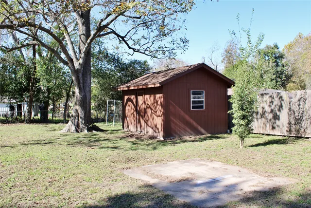 $1,650 | 1126 Jackson Street, Columbus, TX 78934