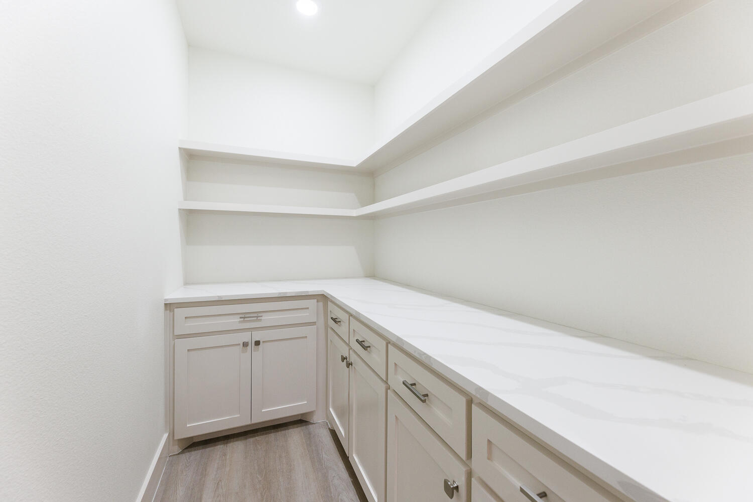 3819 58th Street Lubbock, TX 79413 - Photo 27 of 63 Butler's Pantry