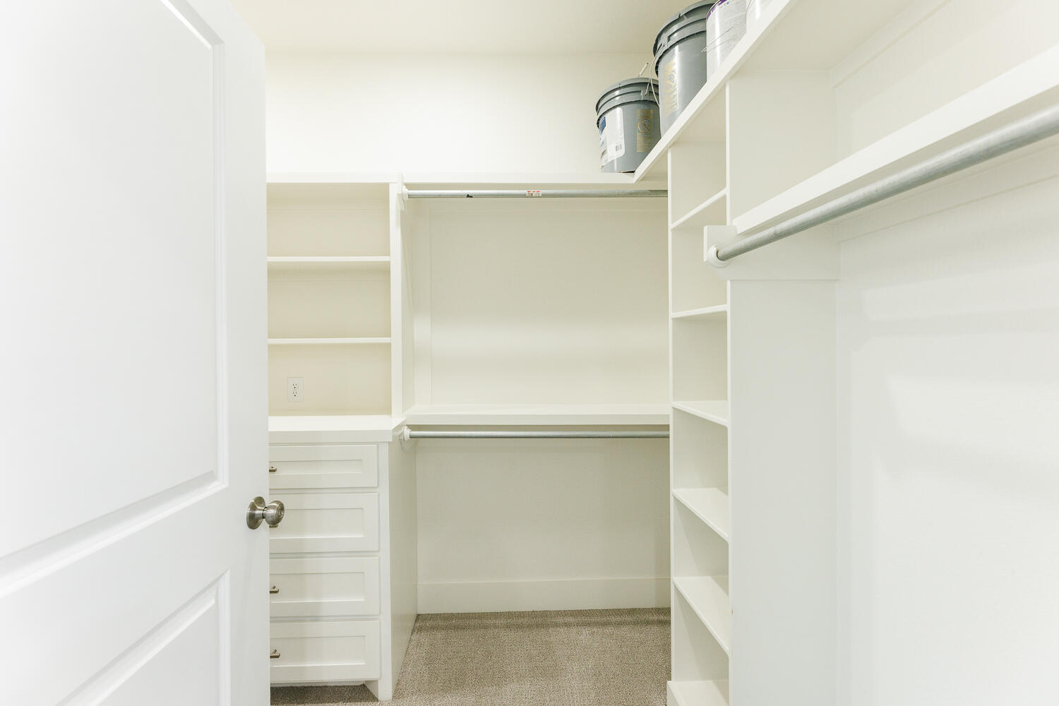 3819 58th Street Lubbock, TX 79413 - Photo 39 of 63 Primary Closet