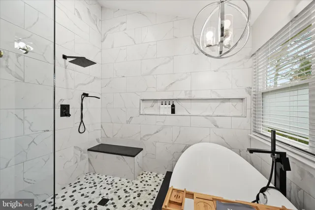 $800,000 | 1812 Disney Estates Circle, Severn, MD 21144