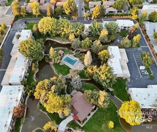 $300,000 | 1162 North Camelot Drive, Boise, ID 83704