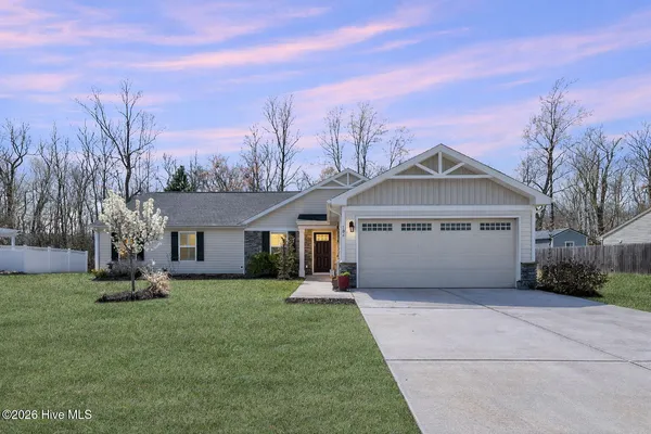$525,000 | 106 Hidden View Loop, Moyock, NC 27958