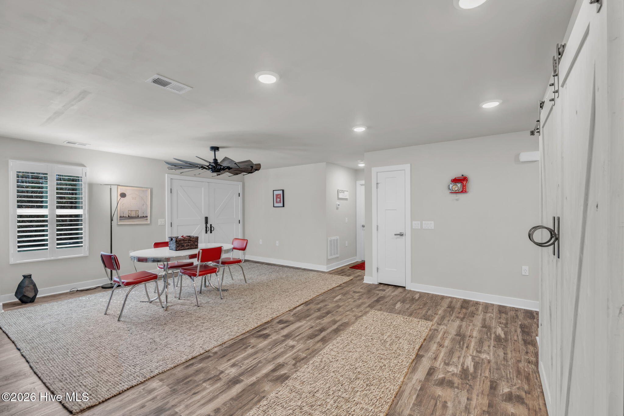 106 Hidden View Loop Moyock, NC 27958 - Photo 13 of 28 26-web-or-mls-DSC_5907