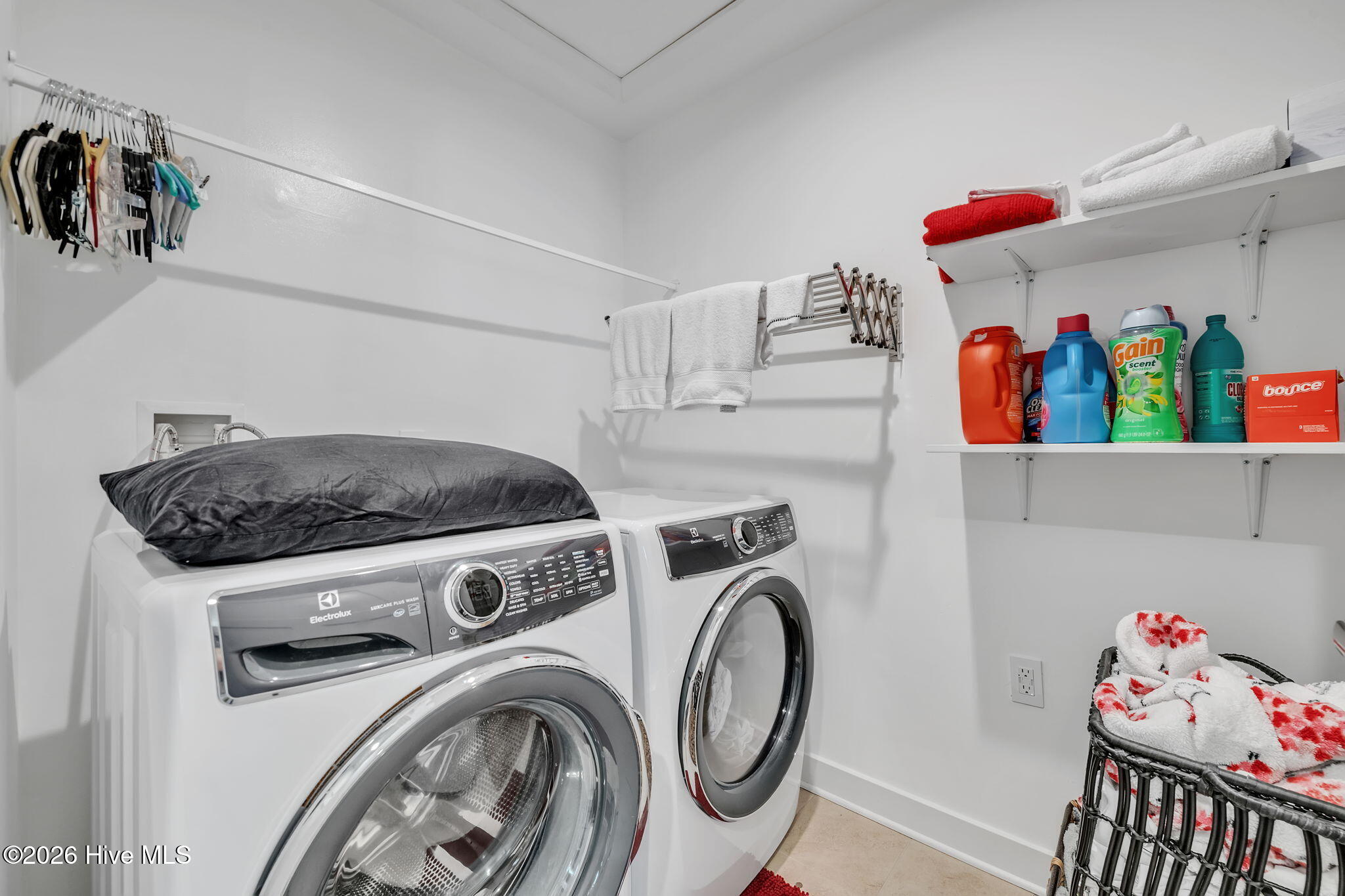 106 Hidden View Loop Moyock, NC 27958 - Photo 18 of 28 34-web-or-mls-DSC_5925