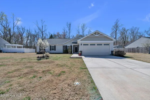 $525,000 | 106 Hidden View Loop, Moyock, NC 27958