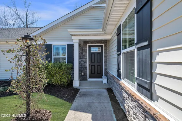 $525,000 | 106 Hidden View Loop, Moyock, NC 27958