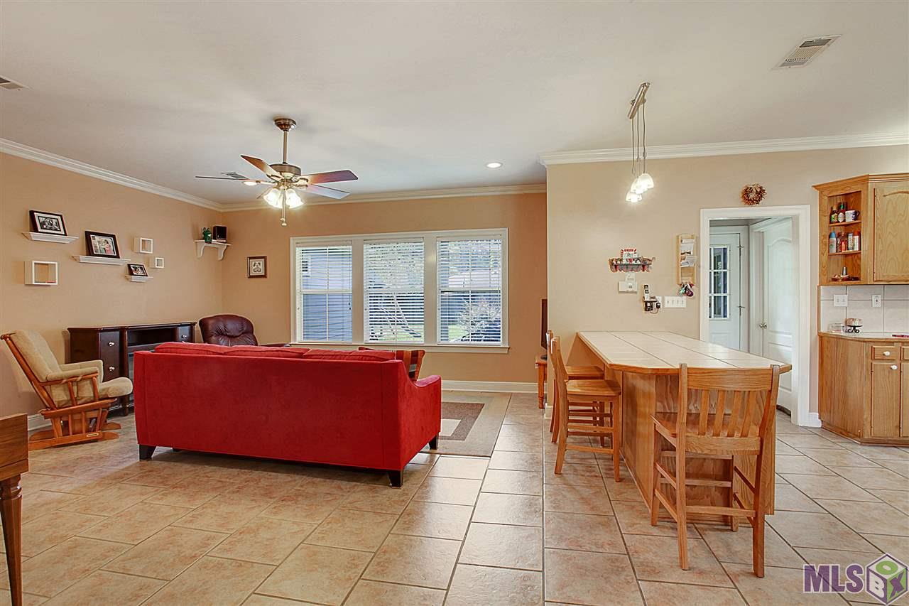 7533 Associate Drive Baton Rouge, LA 70817 - Photo 3 of 12 Gallery Image 3