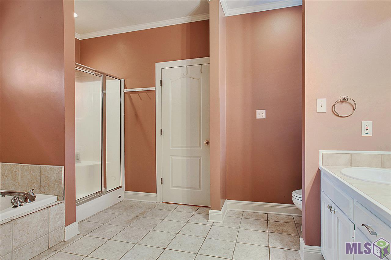 7533 Associate Drive Baton Rouge, LA 70817 - Photo 8 of 12 Gallery Image 8