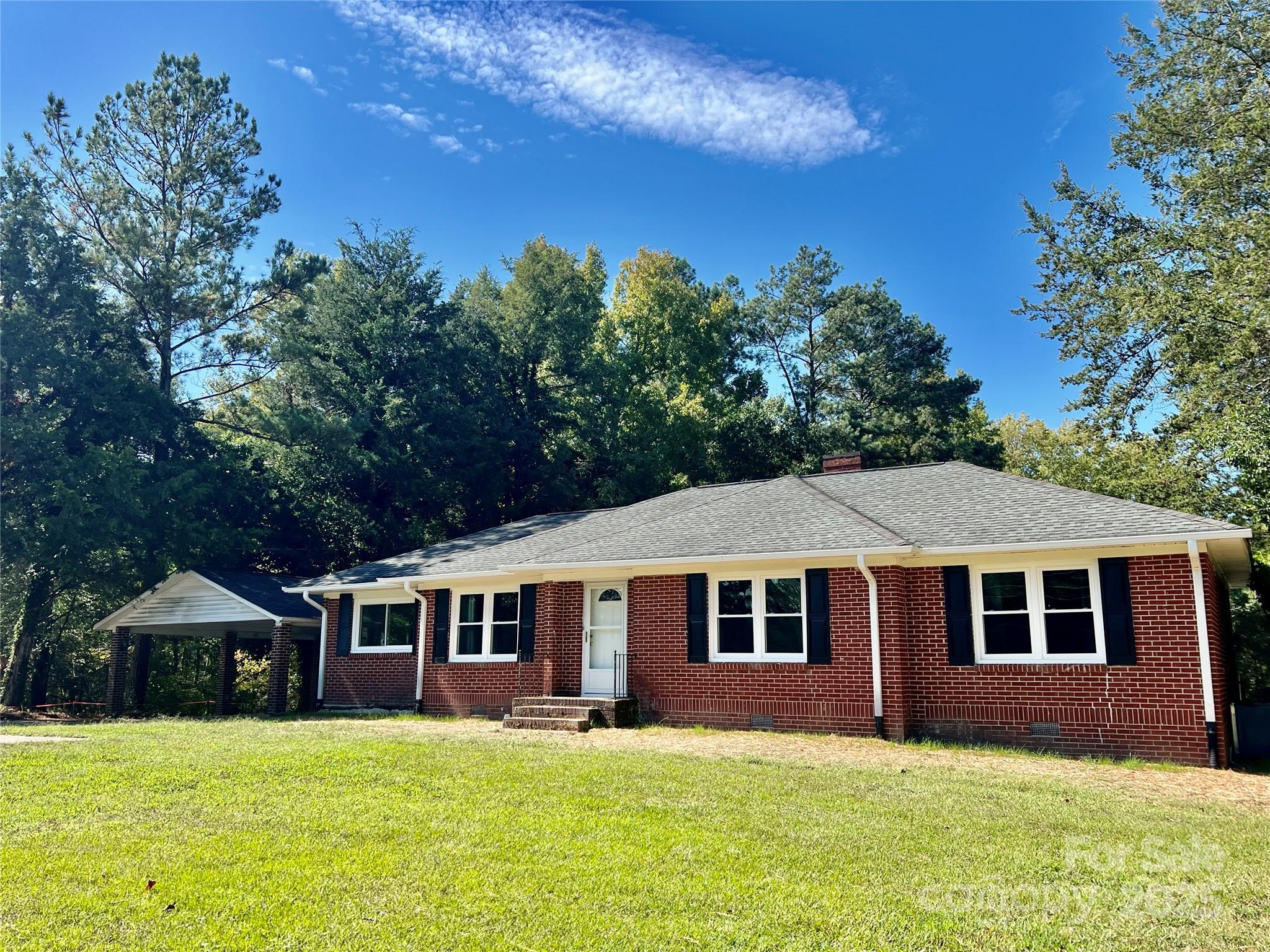 4181 Edgeland Road Edgemoor, SC 29712 - Photo 2 of 38