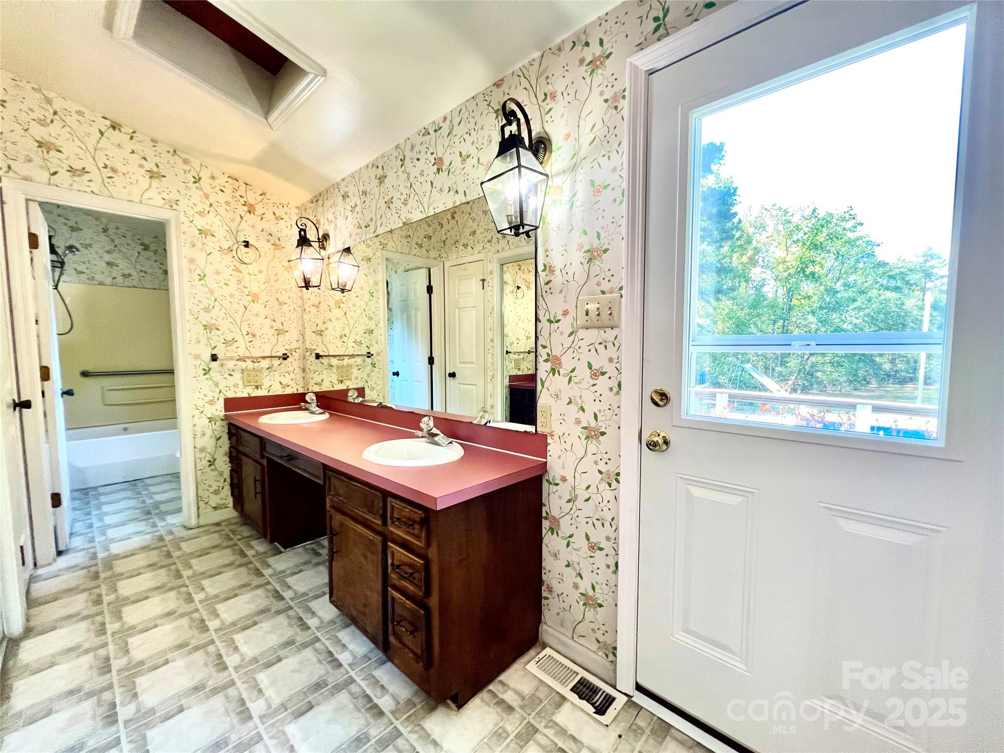 4181 Edgeland Road Edgemoor, SC 29712 - Photo 23 of 38