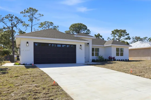 $319,900 | 3849 Citroen Drive, Sebring, FL 33872