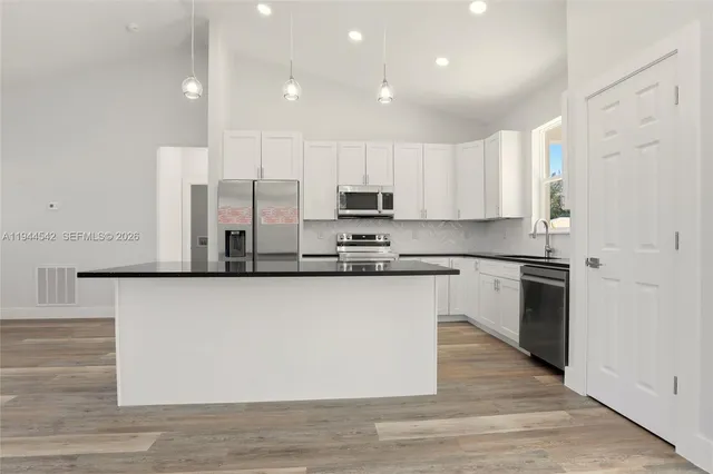 $319,900 | 3849 Citroen Drive, Sebring, FL 33872