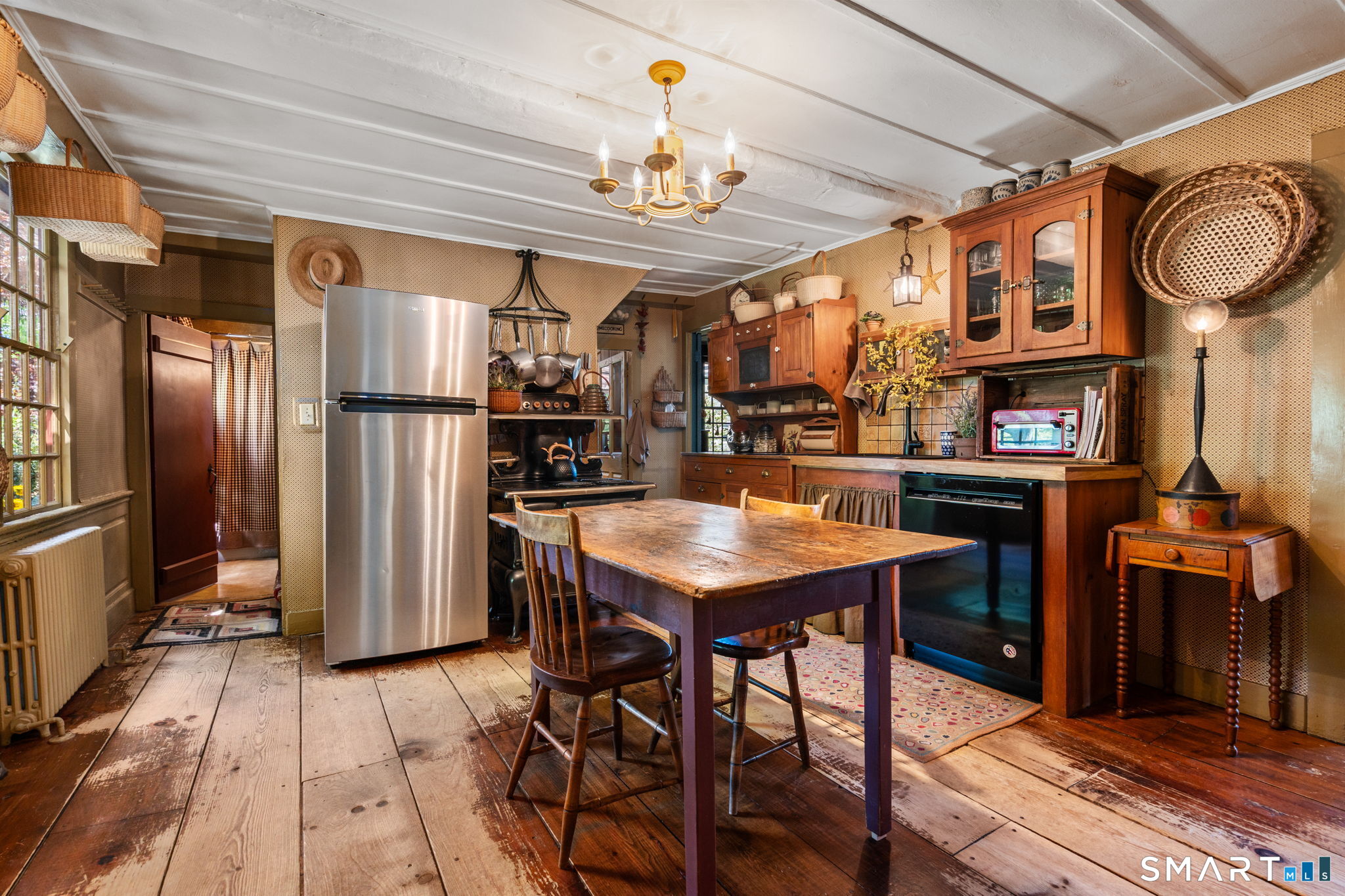 921 Thompsonville Road Suffield, CT 06078 - Photo 12 of 40