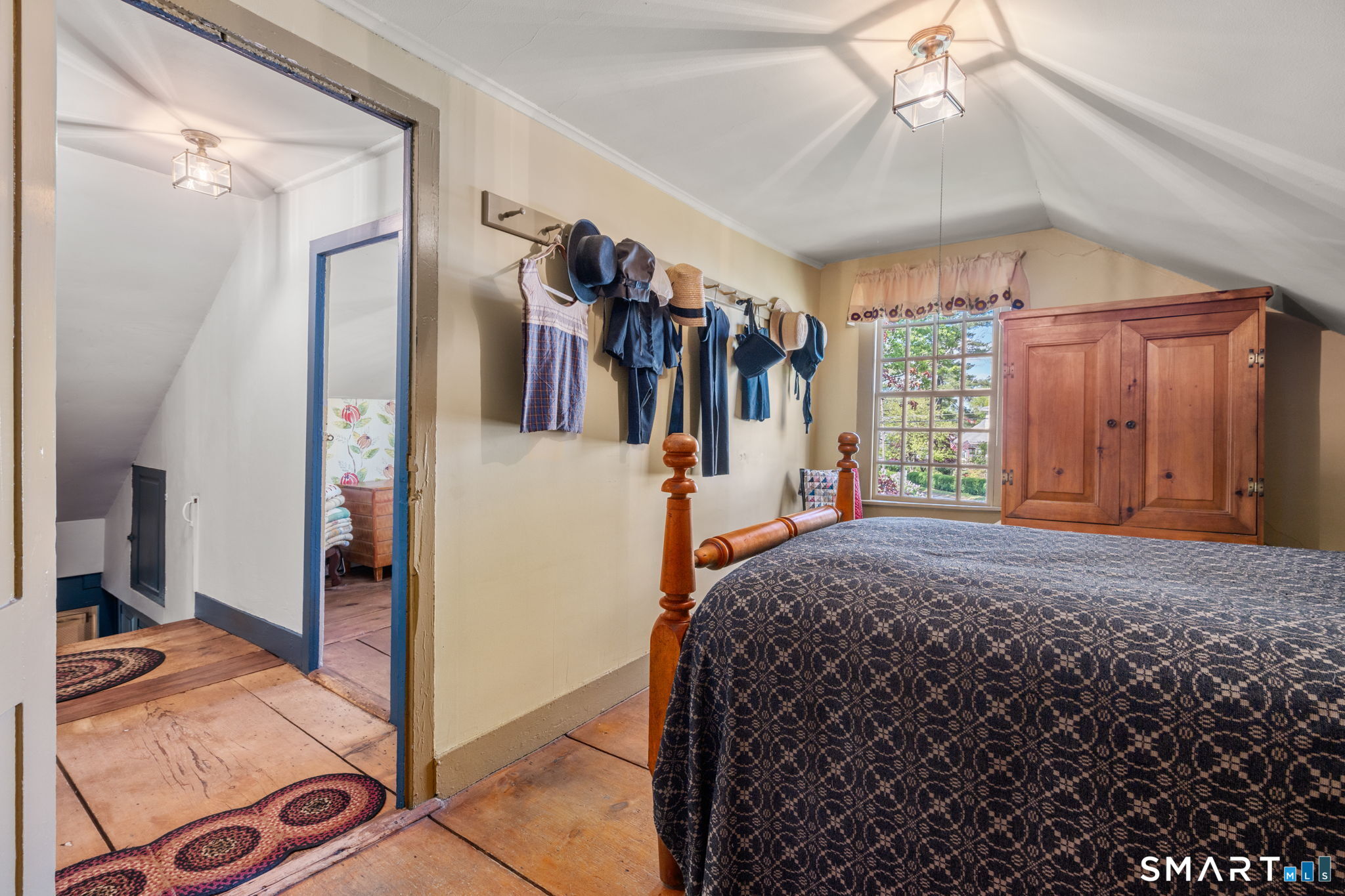 921 Thompsonville Road Suffield, CT 06078 - Photo 23 of 40