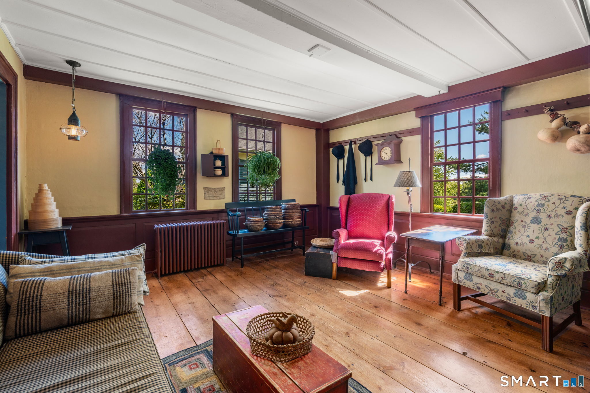 921 Thompsonville Road Suffield, CT 06078 - Photo 7 of 40