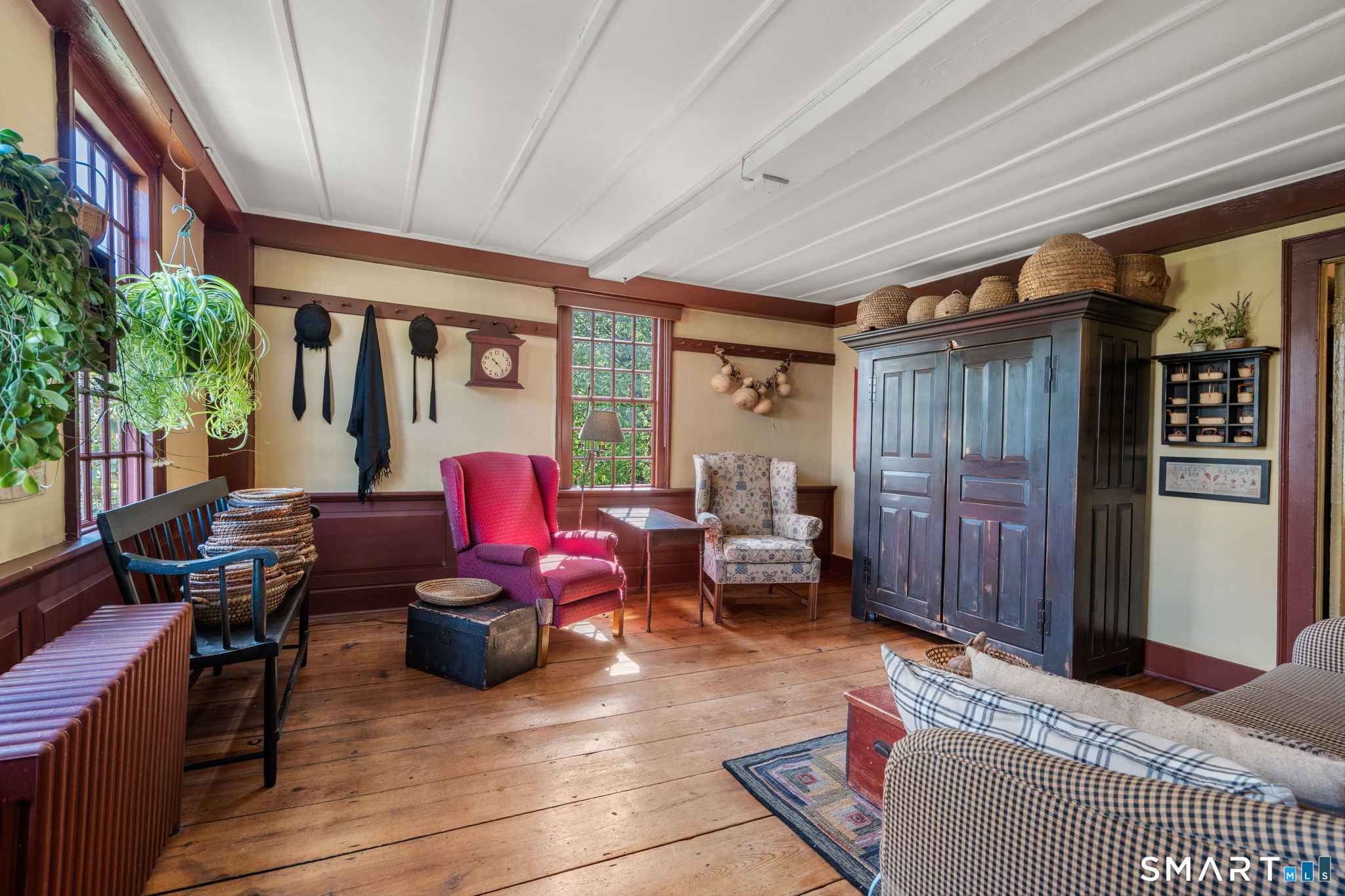 921 Thompsonville Road Suffield, CT 06078 - Photo 9 of 40
