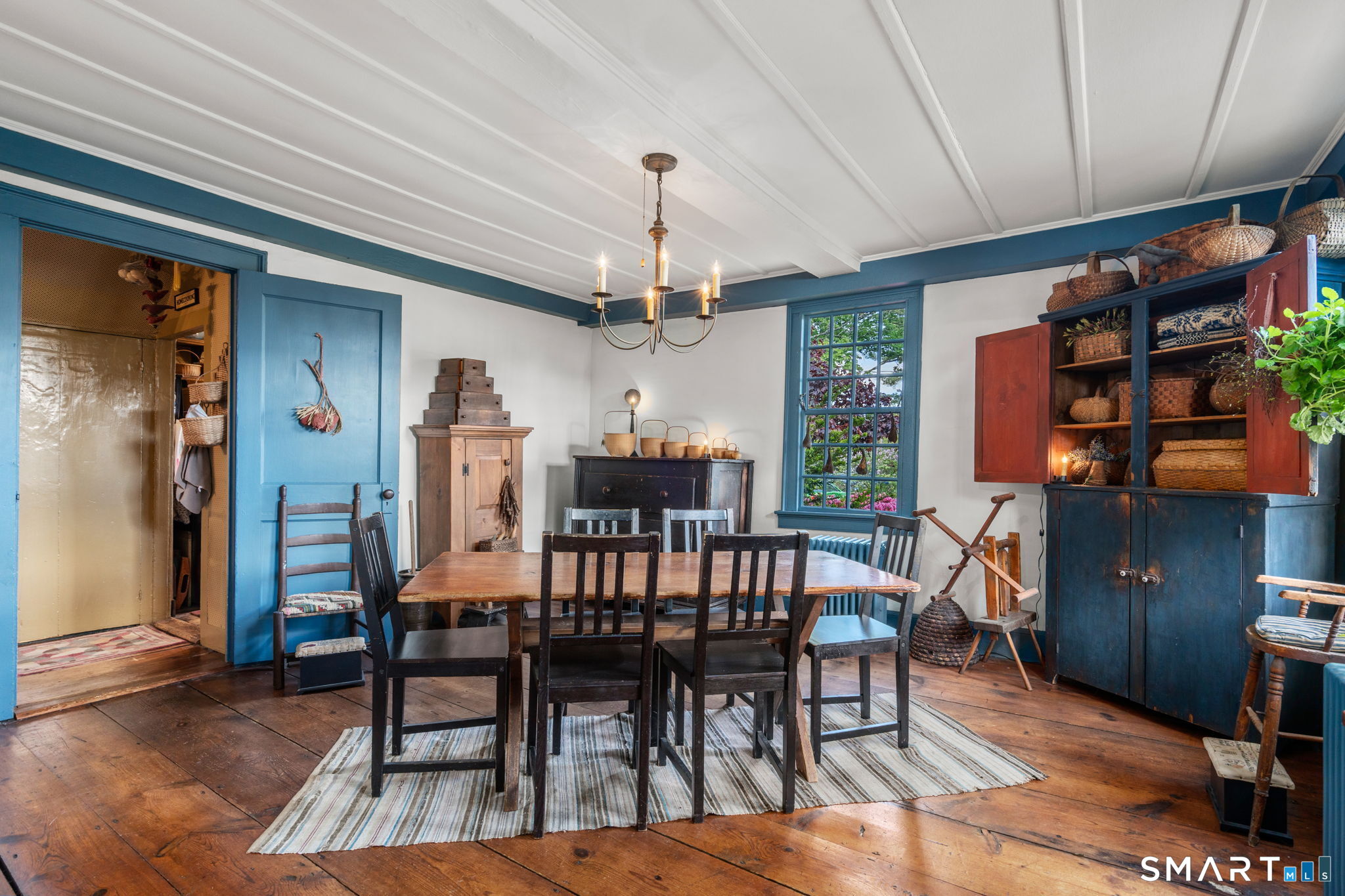 921 Thompsonville Road Suffield, CT 06078 - Photo 10 of 40
