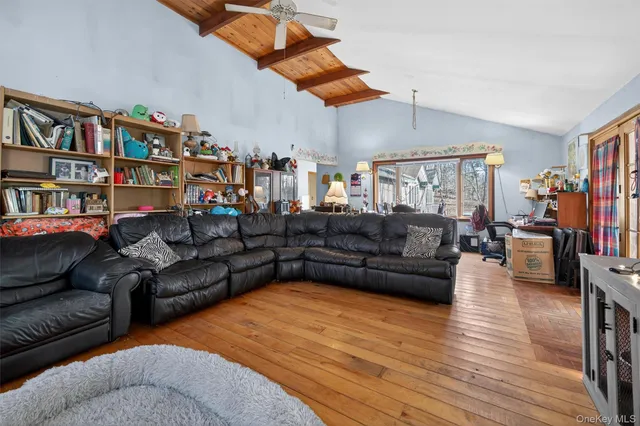 $499,000 | 48 Chardavoyne Road, Warwick, NY 10990