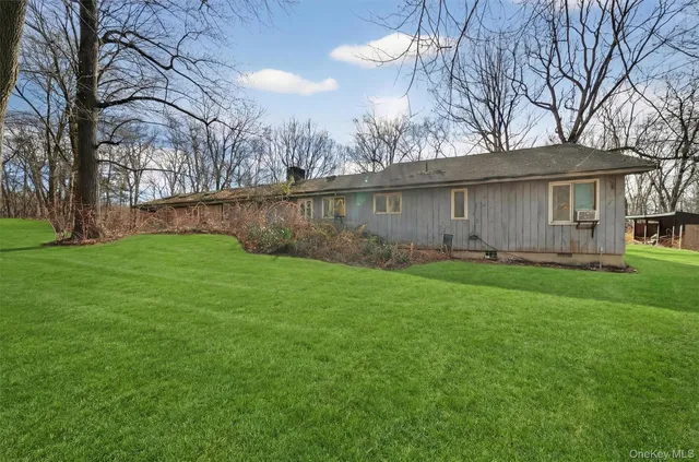 $499,000 | 48 Chardavoyne Road, Warwick, NY 10990