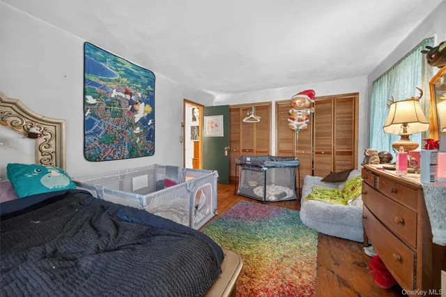 $499,000 | 48 Chardavoyne Road, Warwick, NY 10990