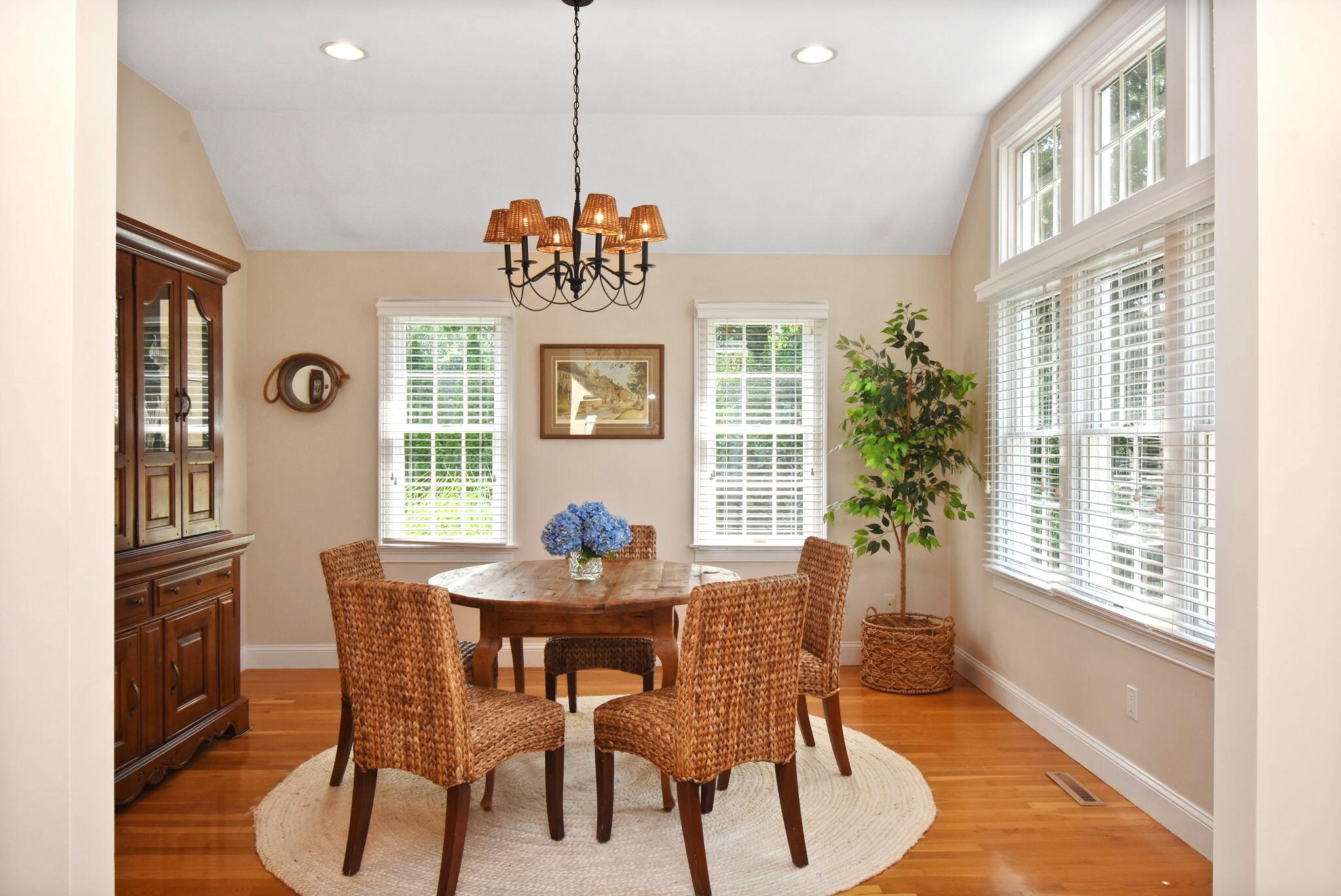 39 Forest Hills Road Cotuit, MA 02635 - Photo 27 of 79 34-web-or-mls-DSC_4010