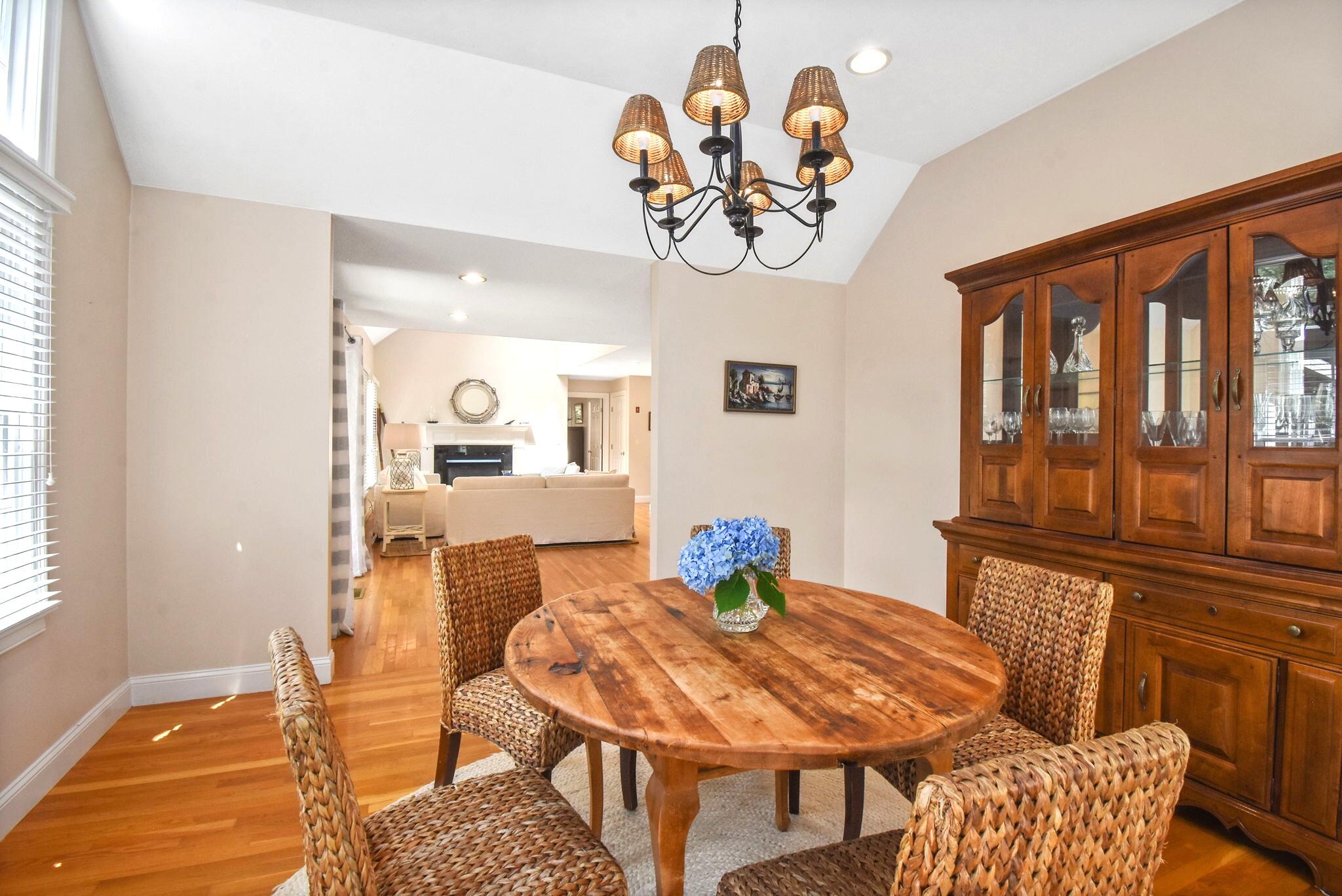 39 Forest Hills Road Cotuit, MA 02635 - Photo 30 of 79 37-web-or-mls-DSC_4038