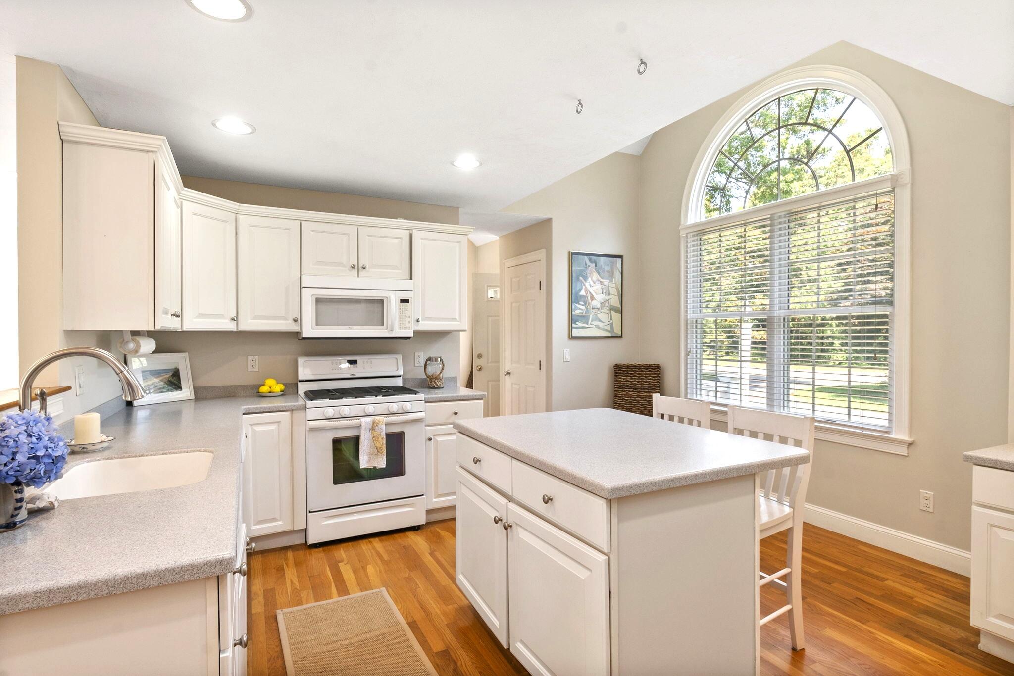 39 Forest Hills Road Cotuit, MA 02635 - Photo 33 of 79 40-web-or-mls-DSC_0249