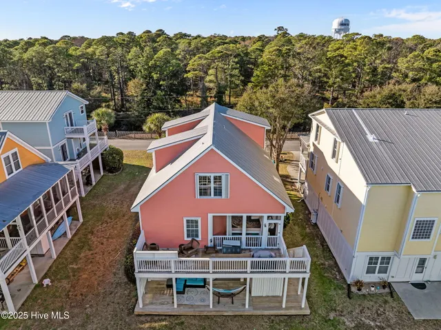 $950,000 | 1725 Spot Lane, Kure Beach, NC 28428