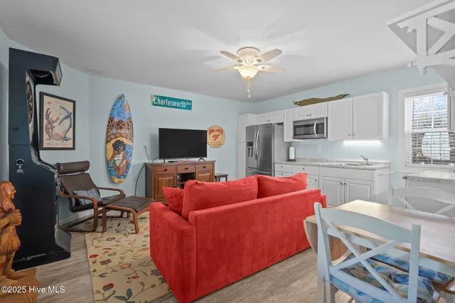 $950,000 | 1725 Spot Lane, Kure Beach, NC 28428