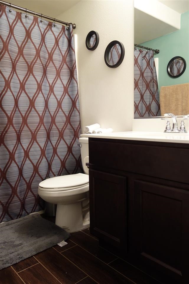 1261 Pershing Road Chula Vista, CA 91913 - Photo 6 of 7 Shower in full bathroom downstairs.
