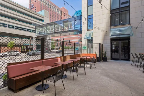 $1,450,000 | 201 South 11th Street, Unit 2500, Minneapolis, MN 55403