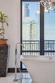 $1,450,000 | 201 South 11th Street, Unit 2500, Minneapolis, MN 55403